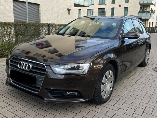 Audi A4 Avant Ambiente