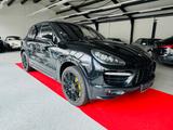 Porsche Cayenne Turbo -Keramik -Alcanrara - Porsche aus 2012: Turbo