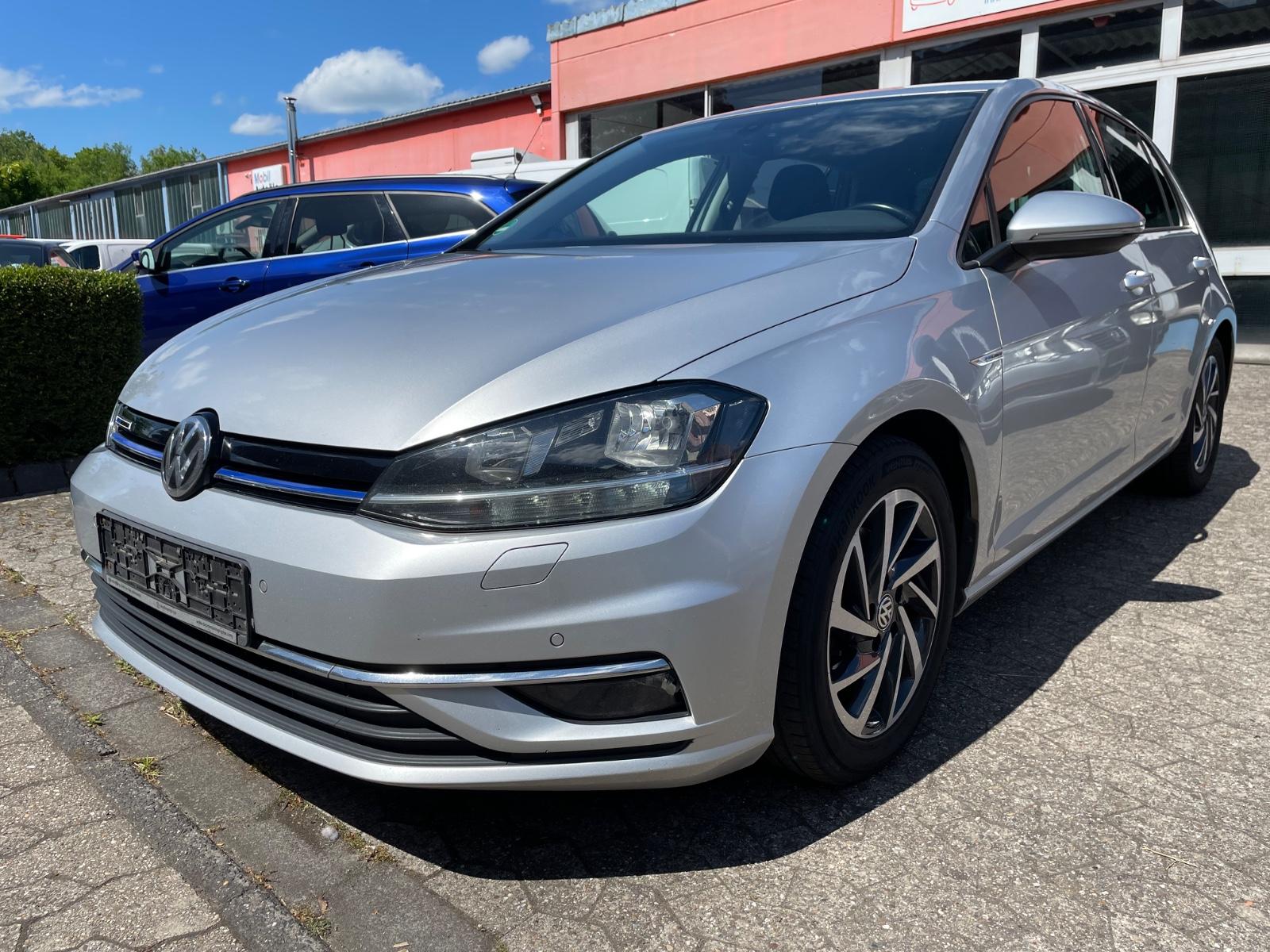 Volkswagen Golf VII Lim. 1,5TSI °Sound° kein Privatverkauf!