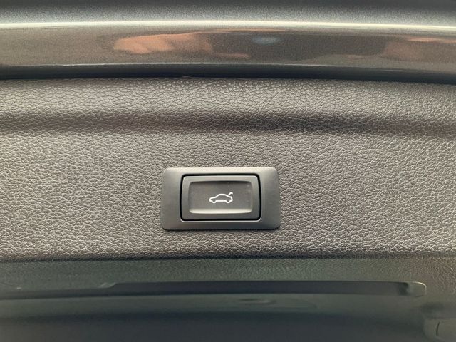 Q3 Sportback 35 TFSI S LINE LED+AHK+PANO+MMI NAV