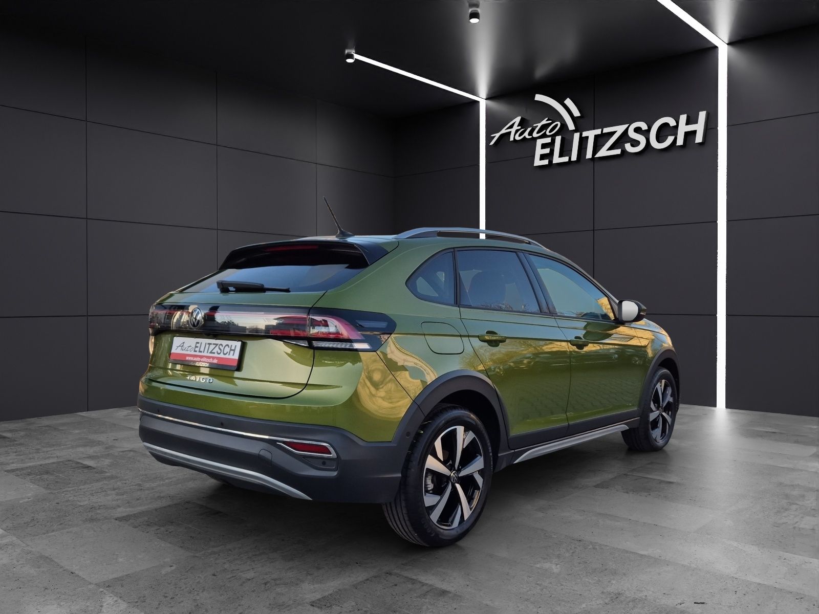 Fahrzeugabbildung Volkswagen Taigo 1.0 TSI Style DSG Matrix RFK SHZ ACC APP