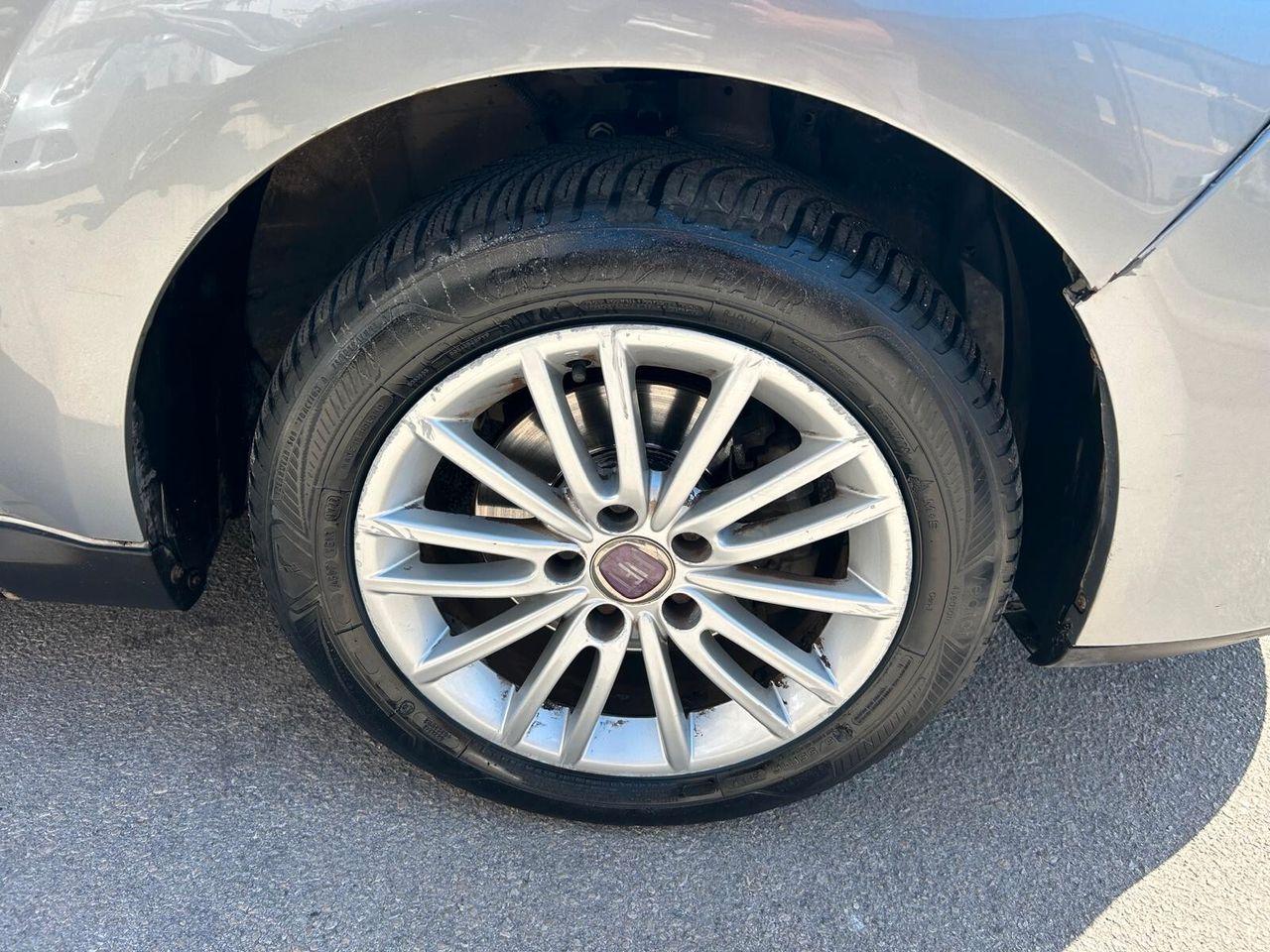 Fiat Croma 2010 — photo 8