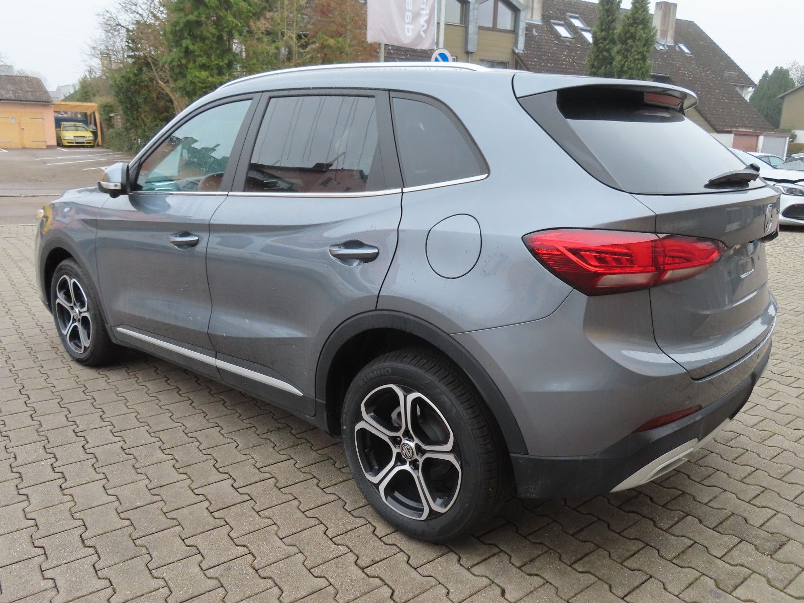 MG ZS