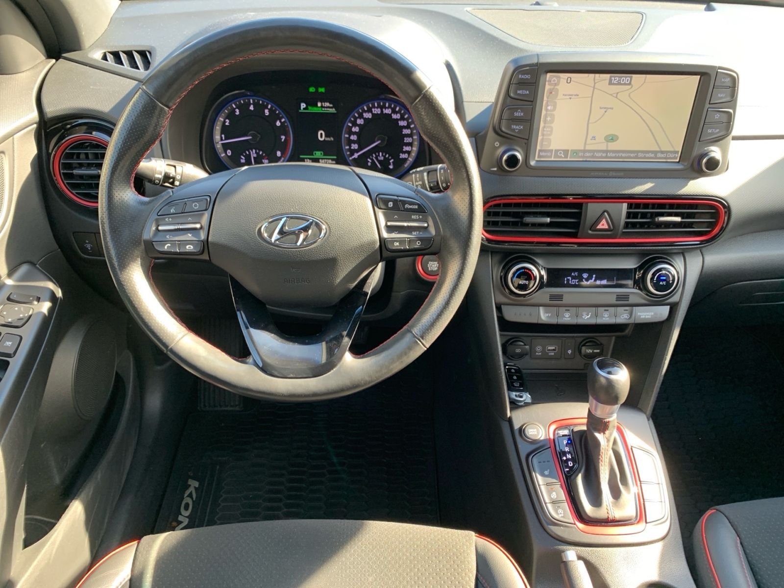 Fahrzeugabbildung Hyundai KONA 1.6 T-GDI Unique Navi LED