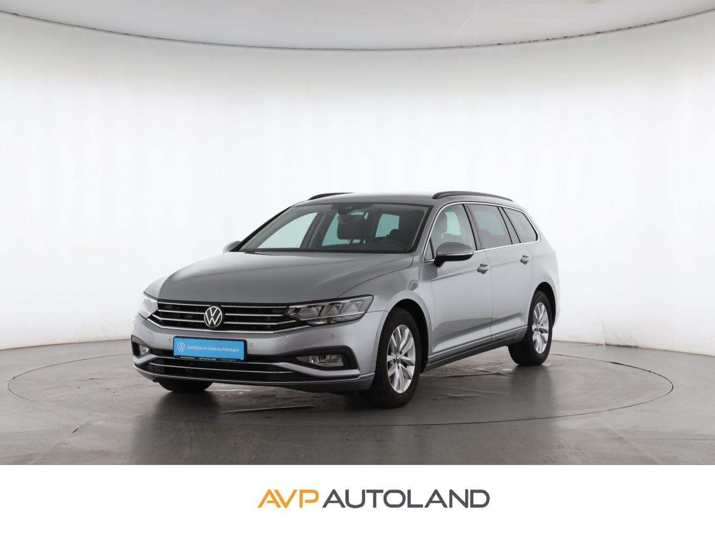 Volkswagen Passat Variant 1.5 TSI DSG Business | AHK | LED