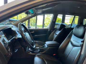 Ssangyong Kyron  Xdi 4x4 *KLIMAAUTOMATIK*LEDER*TÜV-102025