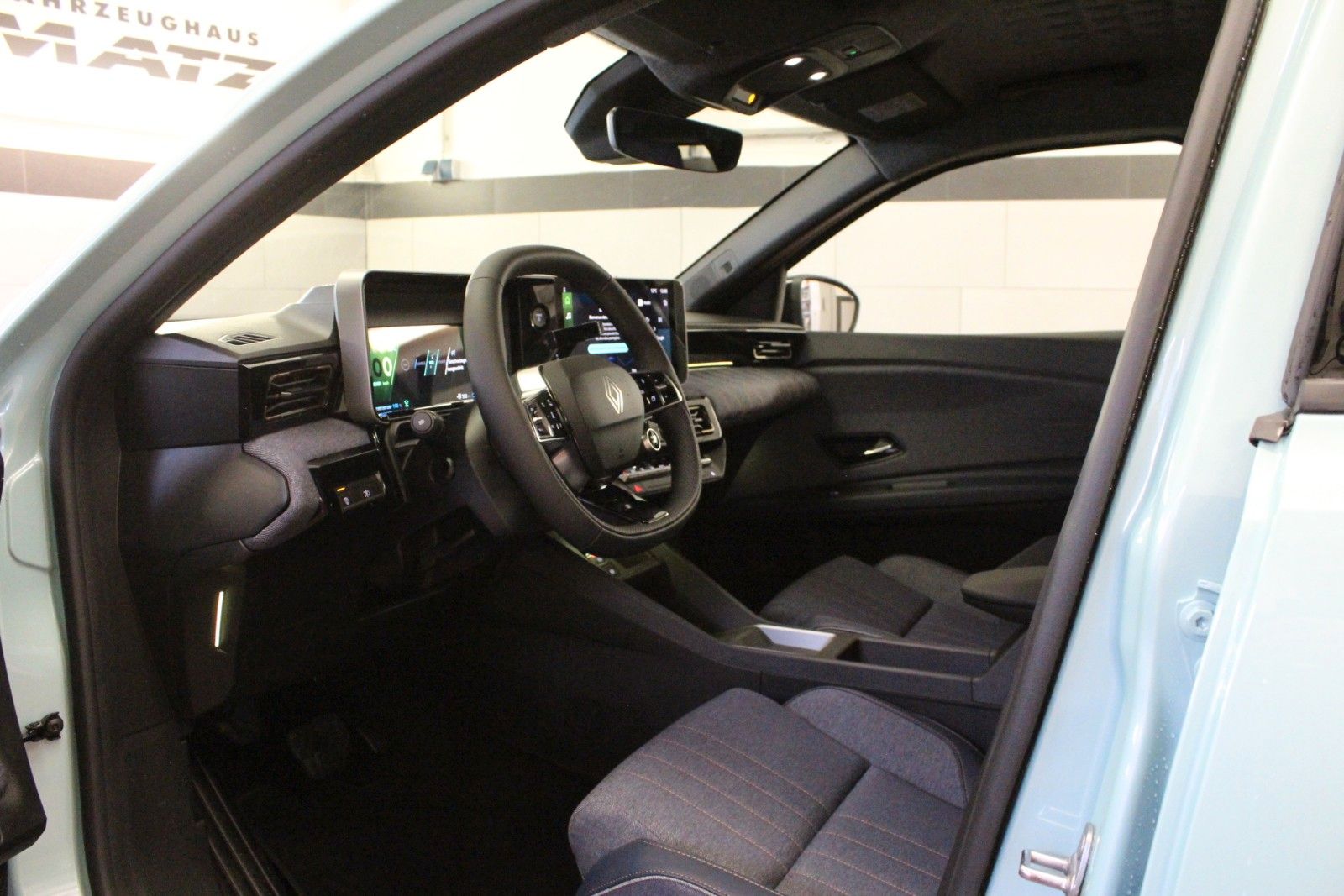 Fahrzeugabbildung Renault R 4 150 Comfort Range Techno*Winterpaket*