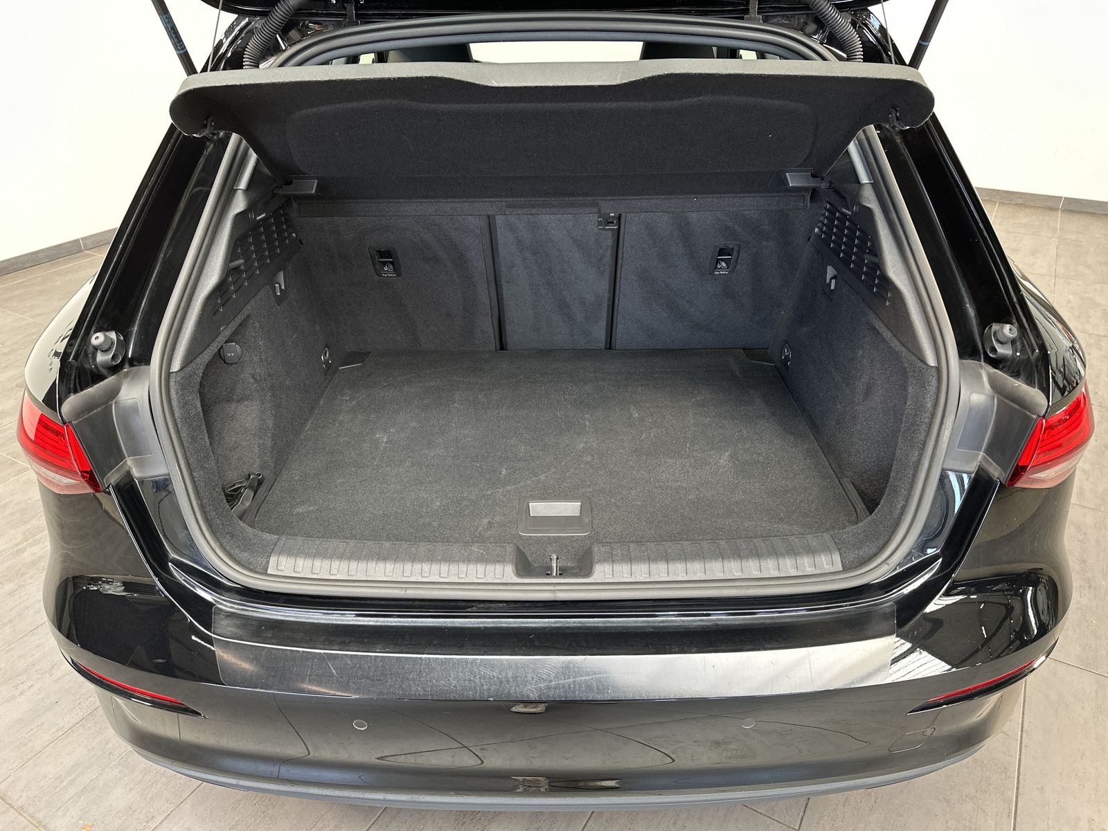 Fahrzeugabbildung Audi A3 35 TDI SpB Sport NAV+LED+ACC+VCOCKPIT+CARPLAY
