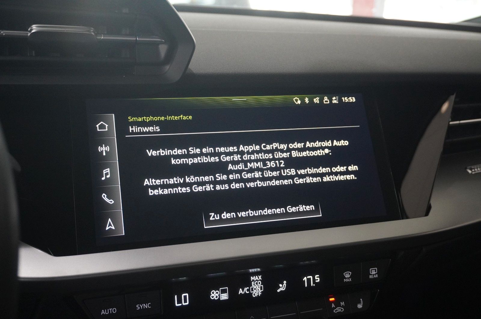 Fahrzeugabbildung Audi A3 Sportback 35 TFSI NAVI/LED/SPORT/SHZ/VIRT/DAB
