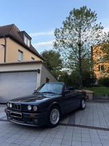 BMW 325 - BMW 325 aus 1990