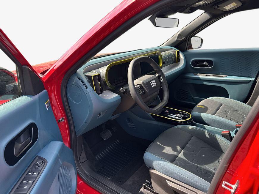 Fiat Grande Panda 44kWh Red