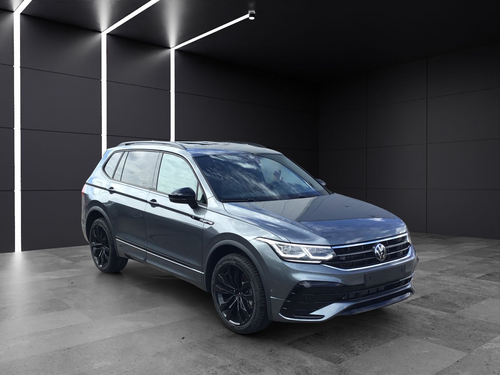 Fahrzeugabbildung Volkswagen Tiguan Allspace R-Line TDI 4M