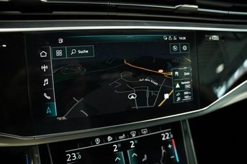 2020 AUDI SQ8 — миниатюра 33