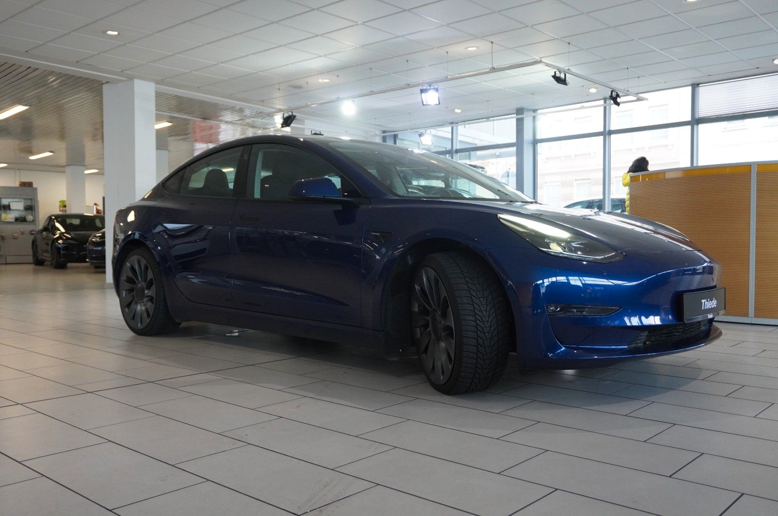 Fahrzeugabbildung Tesla Model 3 PERFORMANCE DUAL-MOTOR NAVI/LED/KAMERA