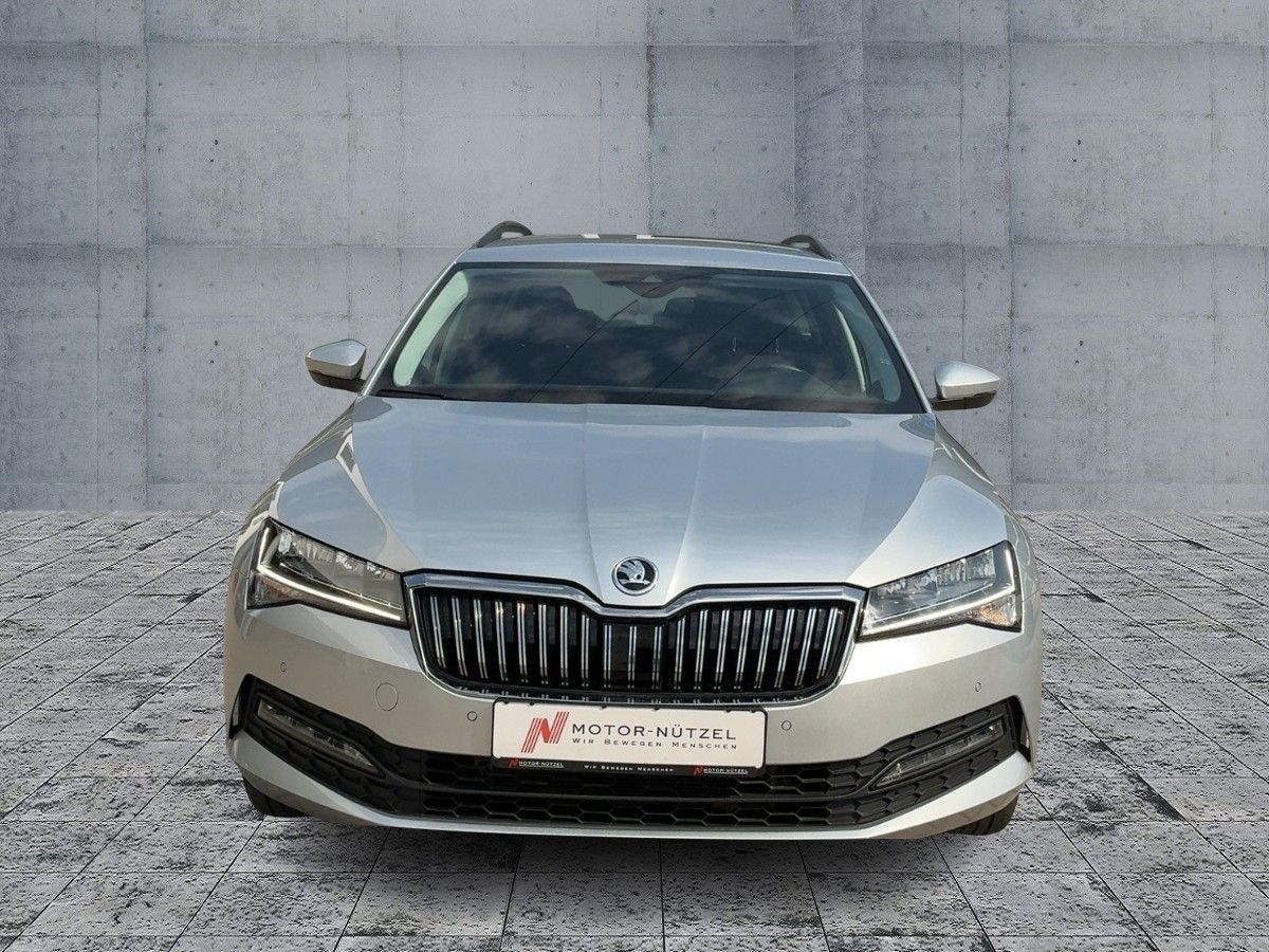 Skoda Superb - Bild 3
