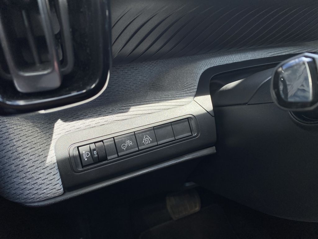 Fahrzeugabbildung Citroën e-C3 Aircross MAX *11KW Lader*Navi*Allwetter*Cam