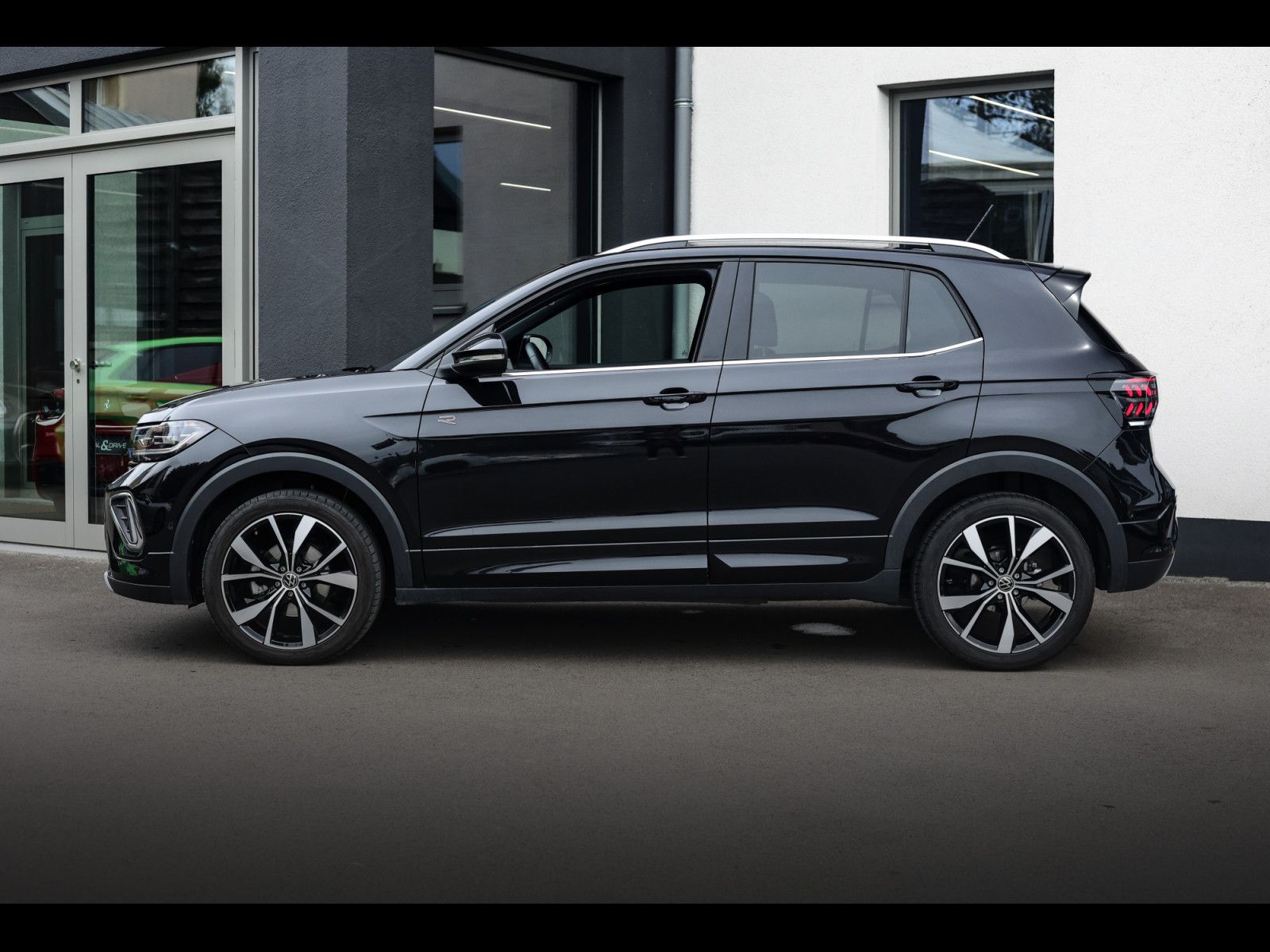 Volkswagen T-Cross 1.5 TSI 150 DSG R-LINE°IQ DRIVE°IQ LIGHT imagem 2