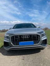 Audi 55 TFSI+Werksgarantie 2027+B&O+Matrix+Pano+Lu - Audi Q8 in München