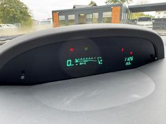 Fahrzeugabbildung Toyota Yaris Cool 1,3 Ltr. TÜV NEU Klima AHK
