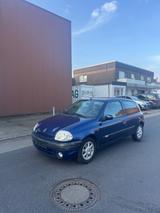 Renault Clio 1.6  AUTOMATIK**TÜV 07/27 - Renault Clio aus 1999: 1.2