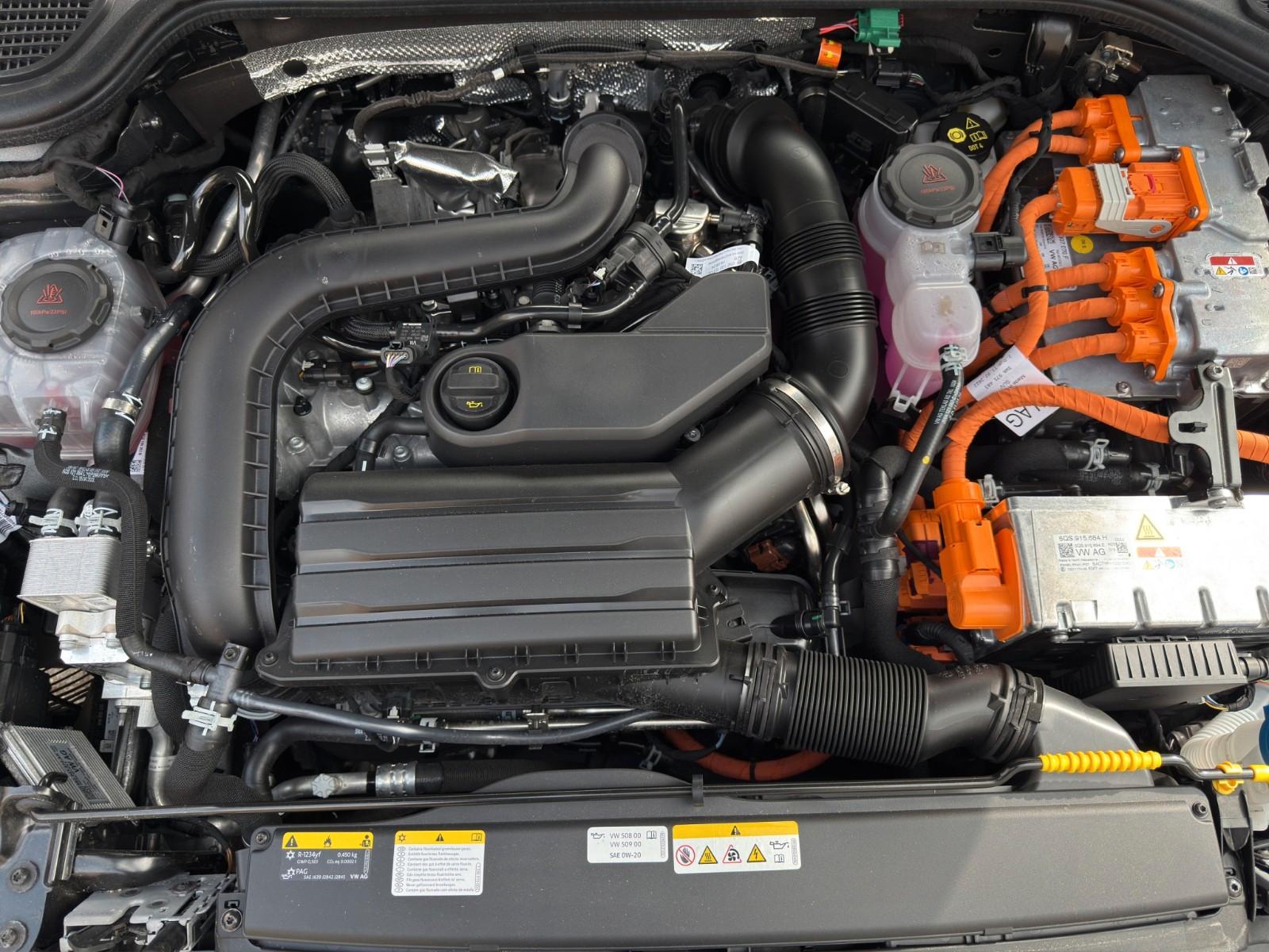 Volkswagen Golf VIII.2 GTE 1.5 TSI eHybrid, миниатюра 21