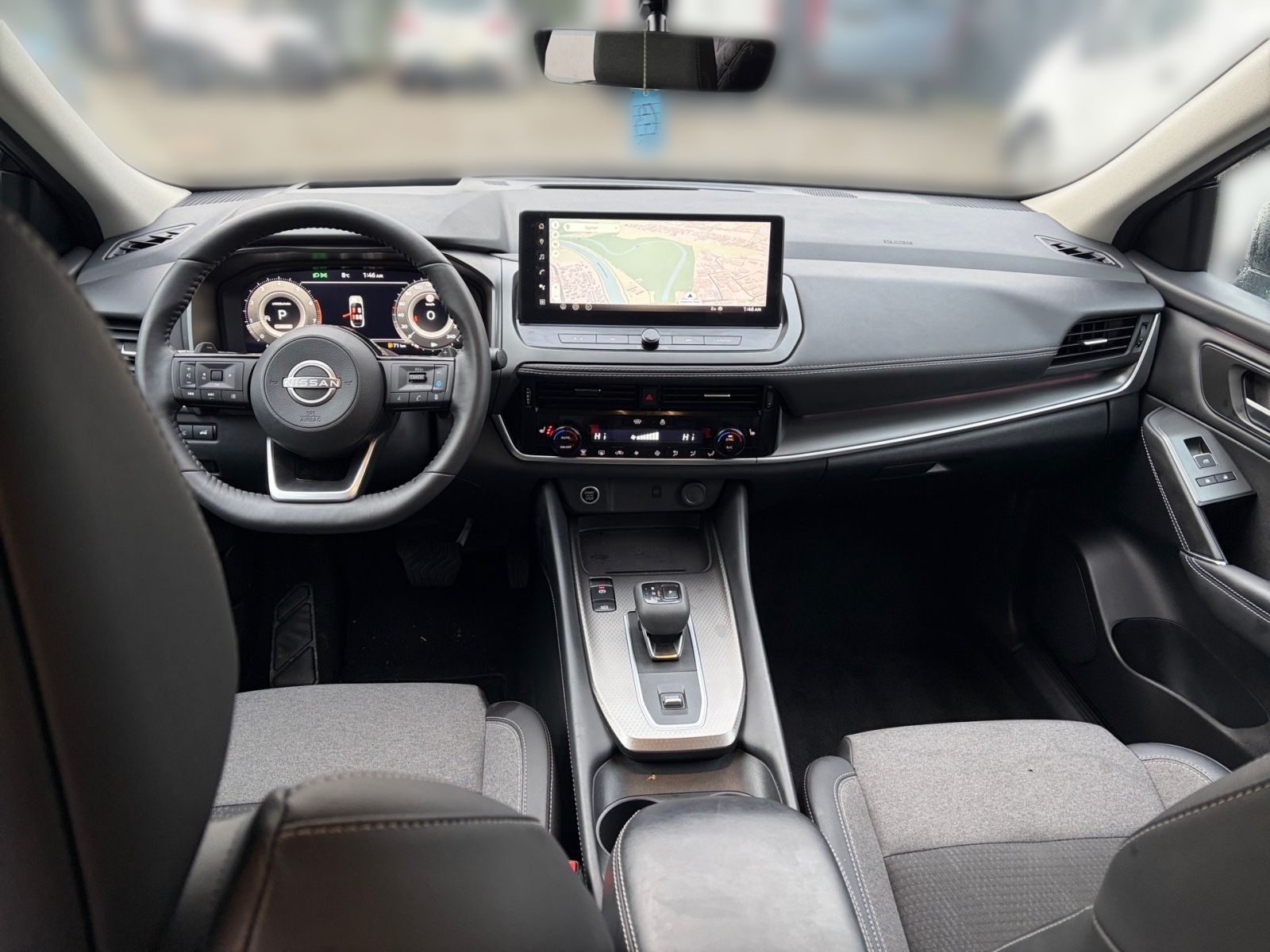 Fahrzeugabbildung Nissan Qashqai 1.3 DIG-T Automatik N-Connecta*AHK*Navi*