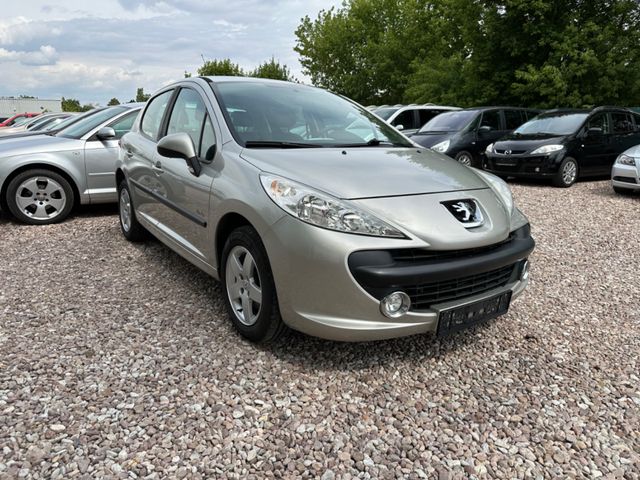 Peugeot 207 Urban Move 1.4 1.Hand