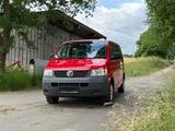 Volkswagen T5 Transporter | 9 Sitzer | Klima | AHK - Volkswagen T5 Transporter aus 2006