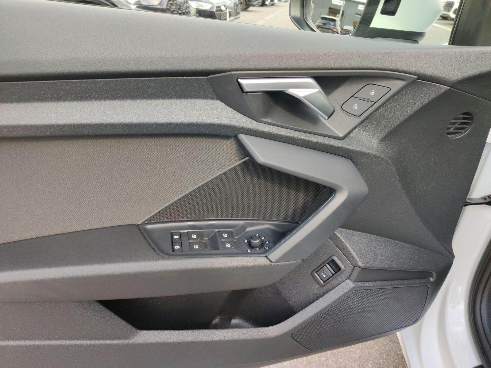 Audi A3 Sportback 35 TFSI S-Tronic., advanced, Matrix, миниатюра 13