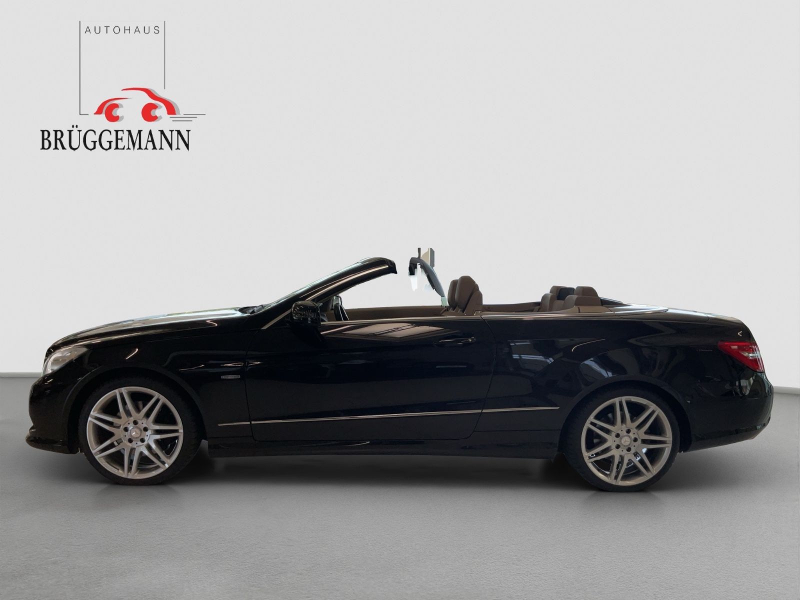 Fahrzeugabbildung Mercedes-Benz E 250 CGI AMG-Paket, H-K Sound, Memory