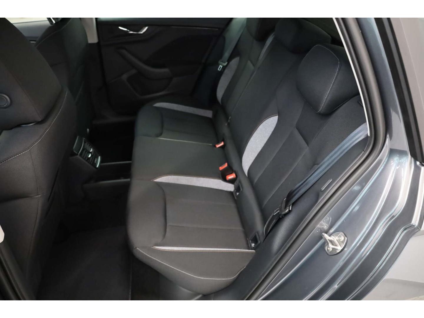 Skoda Kamiq 1.0 TSI Tour, миниатюра 15