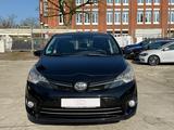 Toyota Verso 2.2 Executive*Navi*PDC*LMF* - Toyota Verso Executive mit Diesel-Antrieb