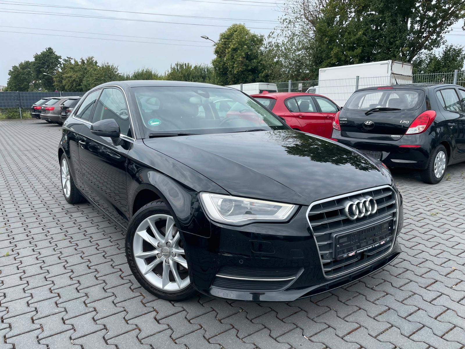 Audi A3 1.4 TFSI Attraction ACC PDC Xenon Navi 17"ALU