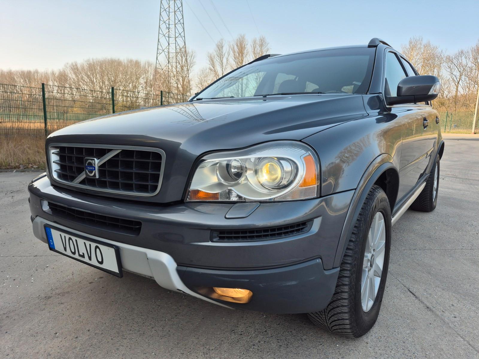 Volvo XC90 D5 Sport 7-Sitzer Automatik