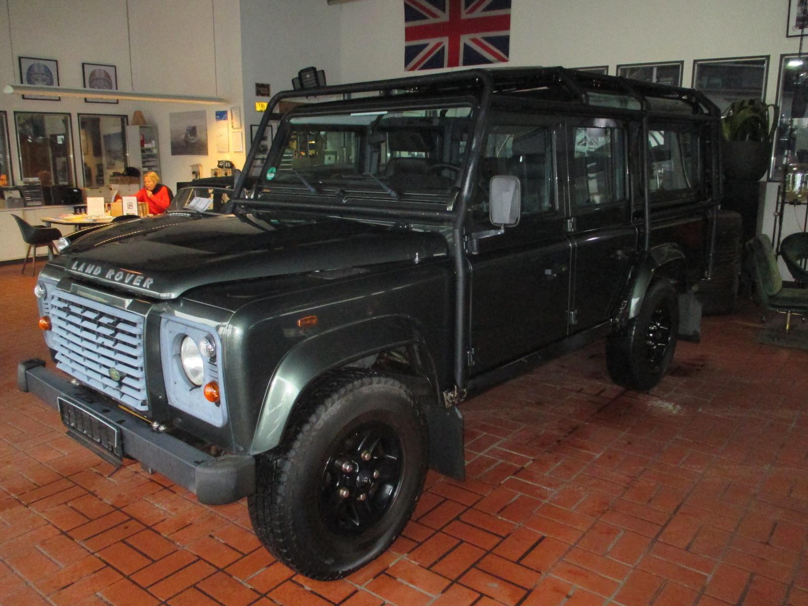 Land Rover Defender 110 S Station Wagon Klima/Sitzheig.