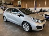 Kia Rio Edition 7 1.4 5-Türer *KLIMA*TÜV08/2026* - Kia Rio mit Benzin-Antrieb: Kleinwagen, 1.2