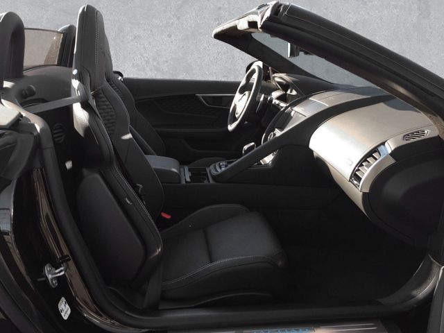 Fahrzeugabbildung Jaguar F-Type P300  R-Dynamic Black Cabriolet LED