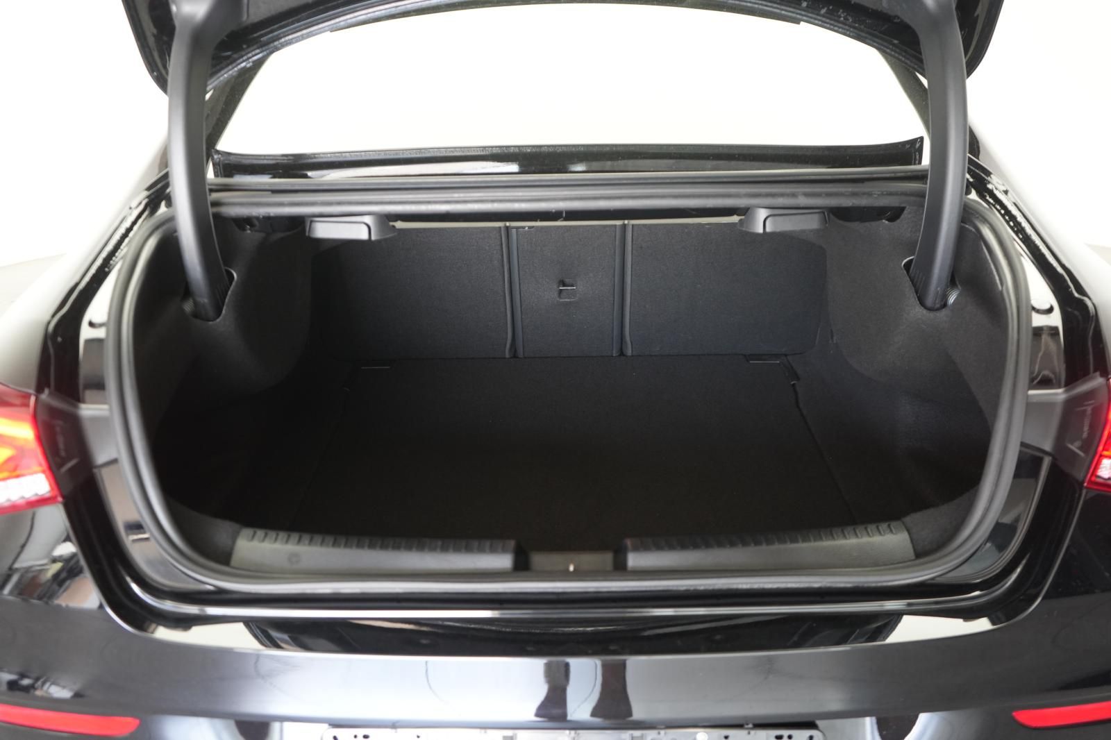 Mercedes-Benz CLA 35 AMG 4Matic Speedshift 7G-DCT Kamera Pano foto 7