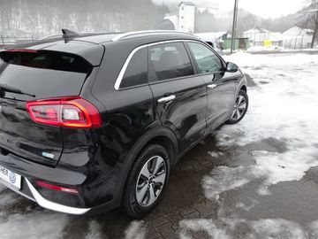 Fotografie 33 des Kia Niro 1.6 Hybrid Vision Automatik*Navi*RFK*Klima