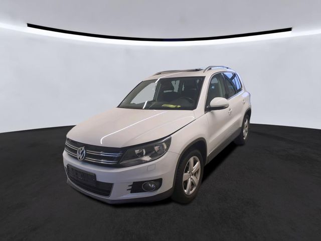 Volkswagen Tiguan 2.0 TDI Sport & Style*NAVI*AHK*PANORAMA*