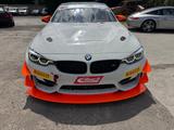 BMW M4 GT4 Original Rennwagen  - BMW: Renn
