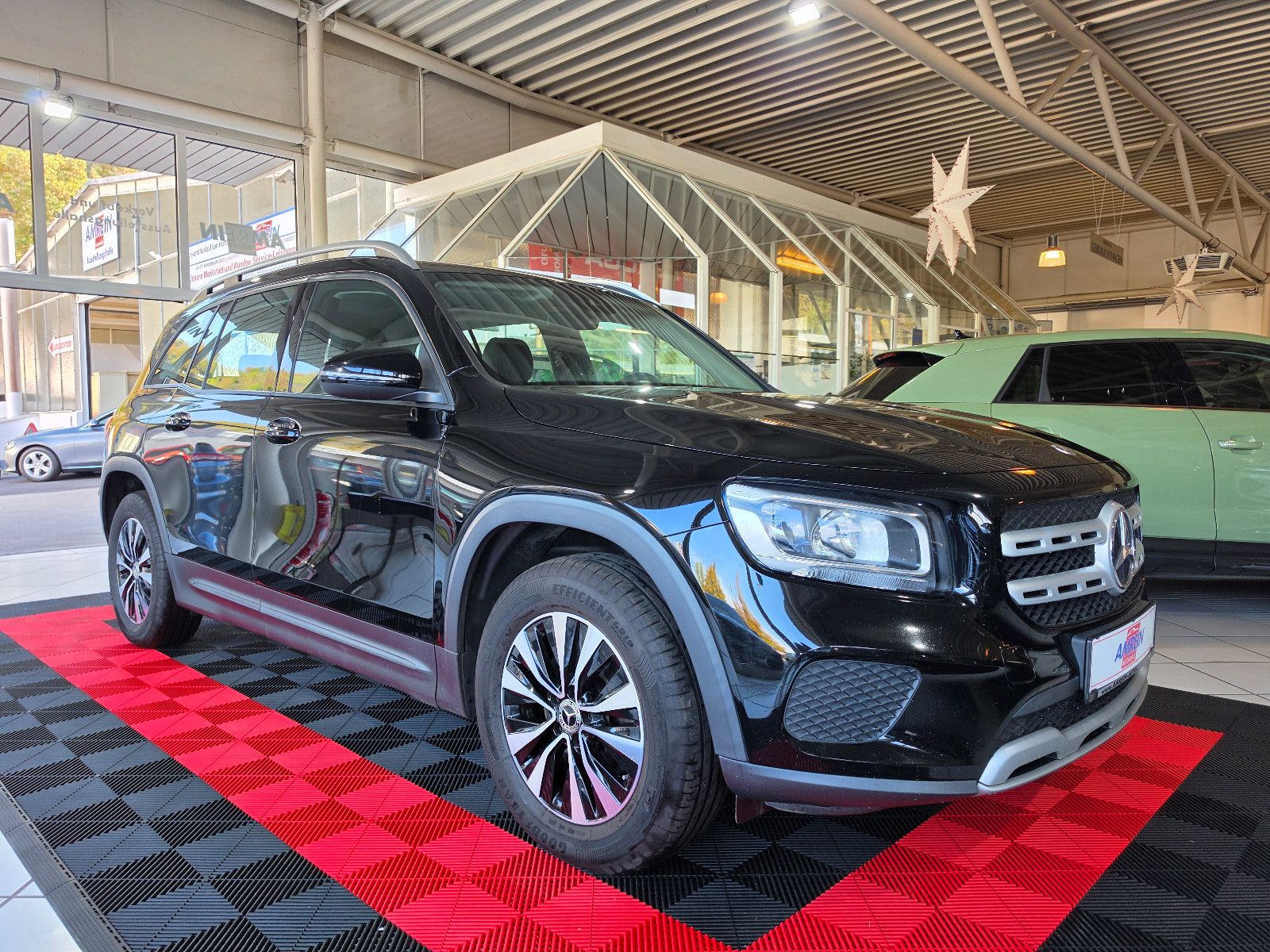 Mercedes-Benz GLB 200+DAB+TEILLEDER+1. HAND+KLIMAAUTOM.+