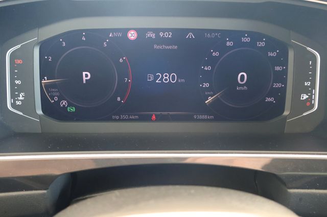 Volkswagen Tiguan Virtual LED ACC HarmanKardon AHK