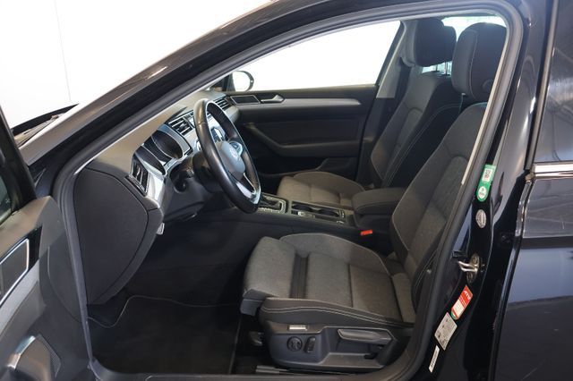 Volkswagen Passat 2.0 TDI Business ACC+LED+CARPLAY+AHK
