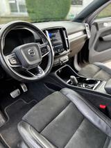 Volvo XC40 T4 R Design Geartronic R Design - Volvo Gebrauchtwagen in Reutlingen
