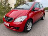 Mercedes-Benz A -Klasse A 180, Garagenwagen, Top-Gepflegt - Mercedes-Benz A 180 in Chemnitz