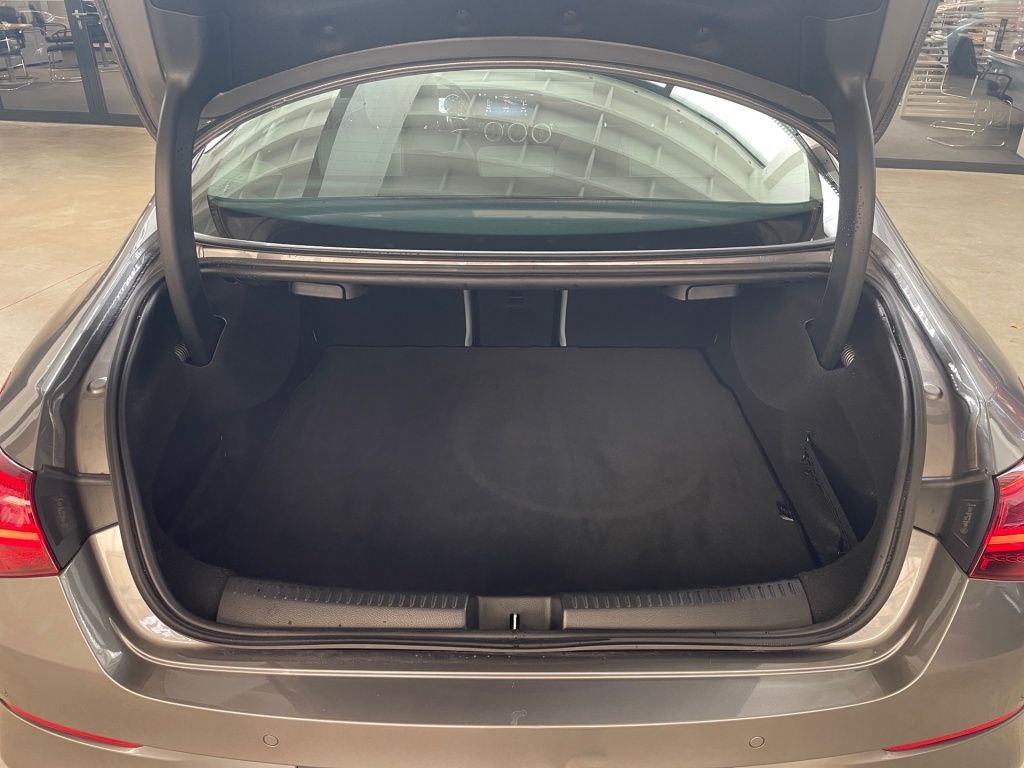 Fahrzeugabbildung Mercedes-Benz CLA 180 Coupé Progressive Totwi. Memory LED SHZ