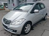 Mercedes-Benz A 160 AUTOMATIK**KILIMA* TEMPOMAT *SITZHEIZUNG* - Mercedes-Benz A 160: Van