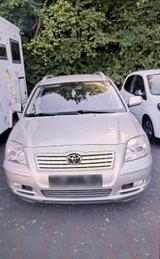 Toyota Avensis T25  2.0VVT-i Benziner - Toyota Avensis in Bonn