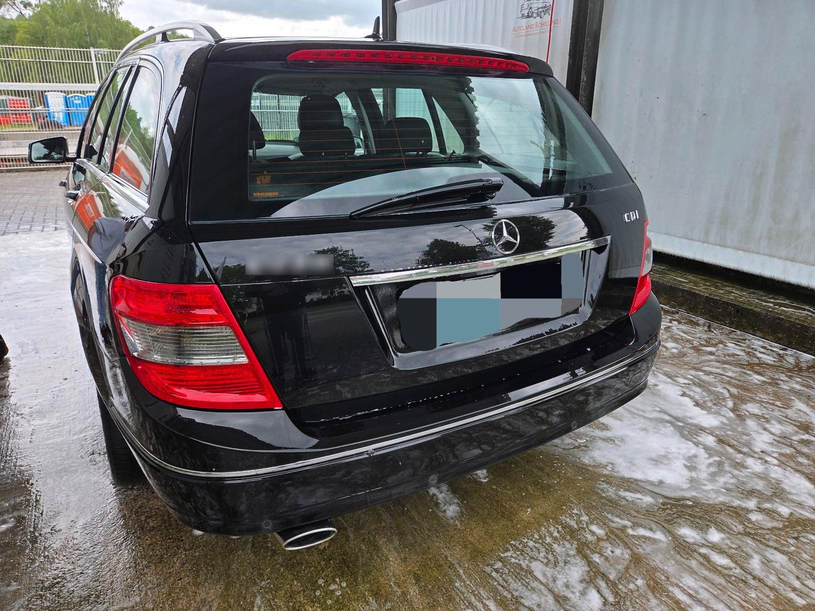 Mercedes-Benz C220 2010 — photo 5